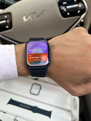 Продам Apple Watch 7 45mm Blue