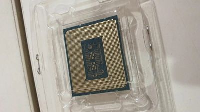 Intel Core i7 12700KF