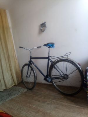 velosiped bor telvizor ham bor