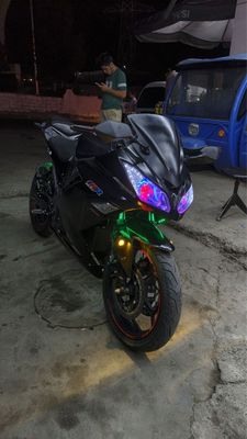Kavasaki ninja elekro