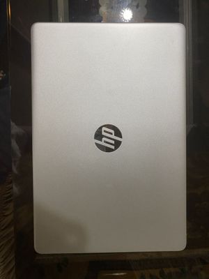 Hp 15 s amd ryzen 5 5500 with radeon graphs