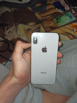 Продается срочно iPhone X