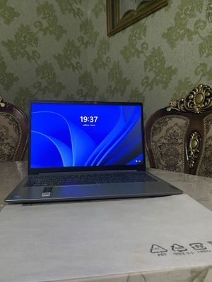 Lenova IdealPad 1 15IGL7