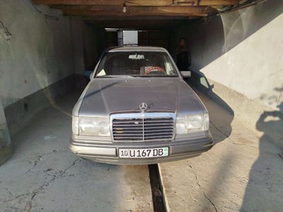 Mersedes Benz w124 230E