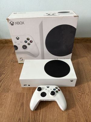 Xbox Series S 512GB С Играми