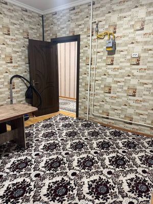 Маркадан 2 хонали уй сотилади