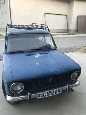 2102 jiguli sotiladi1974 yil yuripturgan moshina