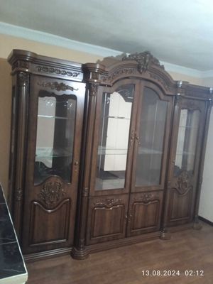 Стенка сотилади, холати аъло даражада