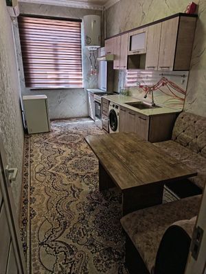 1 хоналик квартира ижарага оилага берилади Балгариский