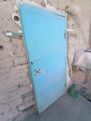 Темир эшик ишлатилган