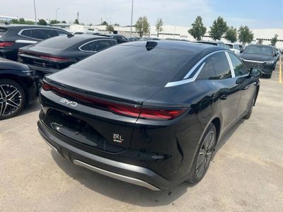 Byd Han L natarius 2 pozitsiya Хан Л