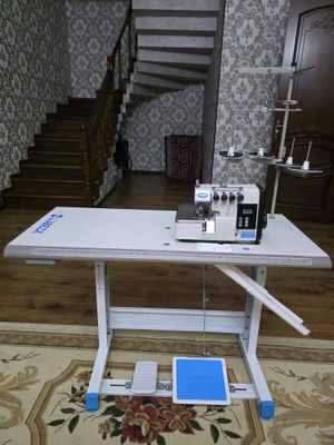 Продается оверлок почти новый