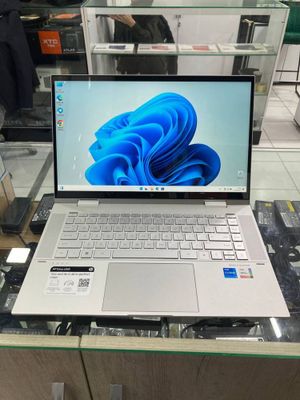 Hp Nviy x360. i5-1240p 8/512. 15.6