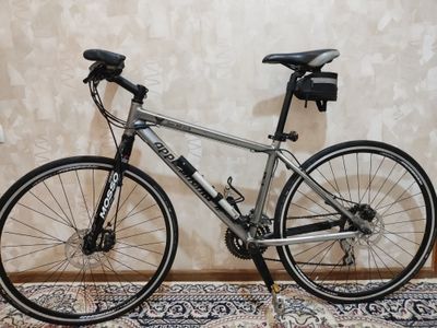 HB 300D