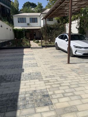 Chirchiq shaxri gor parkdan uchastka sotiladi katta suv yonidan