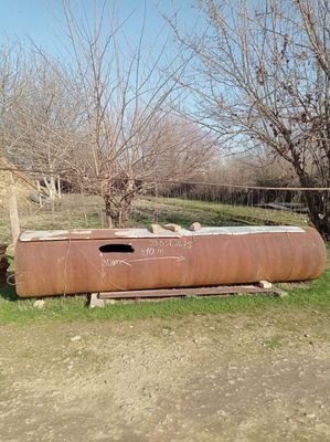 Holati yaxshi butun bochka