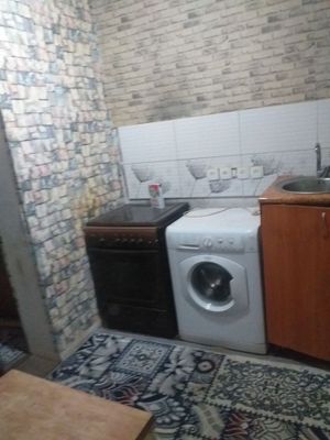 Ижарага 1/1/4 ТТЗ 2 1 комнатная срочно в аренду 1 хонали 1 чи этаж
