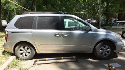 Аренда с выкупом KIA CARNIVAL Full 2007 год