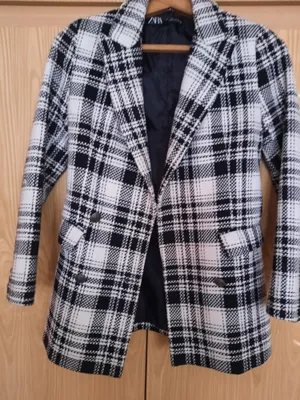 Продаю 2 пиджака в хорошем состоянии, 1пиджак Зара производства 2 Порт