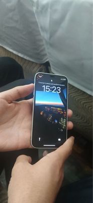 Iphone 12 mini sotiladi