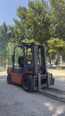 Сотилади, кара , вилочный погрузчик, 3,5 т. 3 м JTC хитой. Холати зур