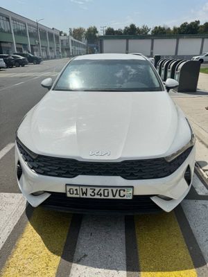 kia k5 2022 ideal