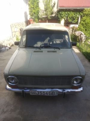 Сотилад ваз 2101 яхши холатда