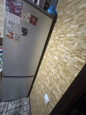 Срочно продается холодильник artel!!!