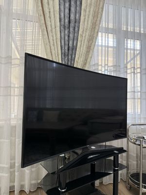 Samsung телевизор Curved