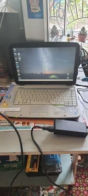 Продам ноутбук Acer aspire 4715z