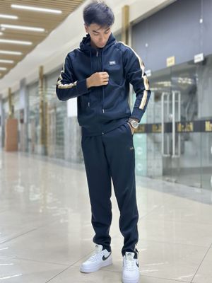 Скидка ! Костюм Boss