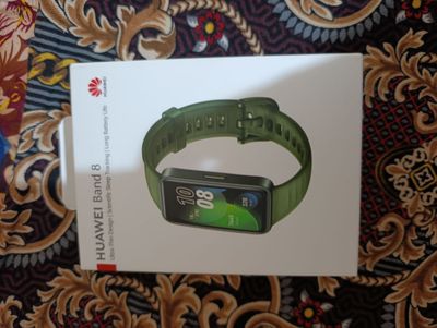 Huawei band 8 smart watch