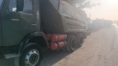 Kamaz sotiladi 11 000$