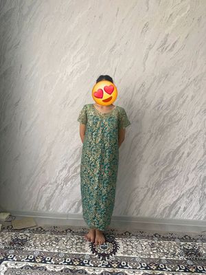Платье вечернее