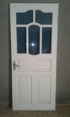 Eshik, Rom sotiladi