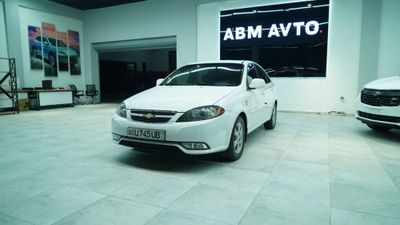 Gentra 2021 yil nasiya savdo kuzovi toza 113.000 km