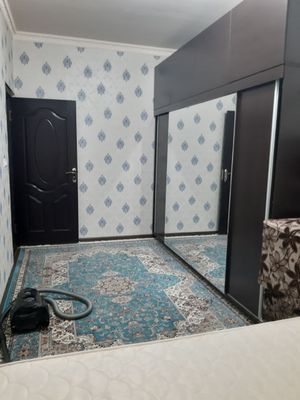 Kvartira srochni sotiladi G'ofur Gulom oldida