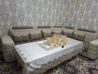 Ugalok va stoli sotiladi yangi