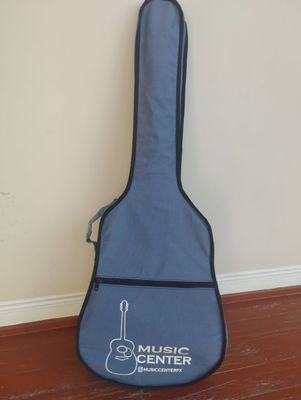 Akustik gitara