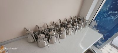 Продаются железные чайники 16штук