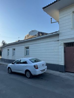 Drujba komolonda 2.7 sotik srochna sotiladi kotarganiga
