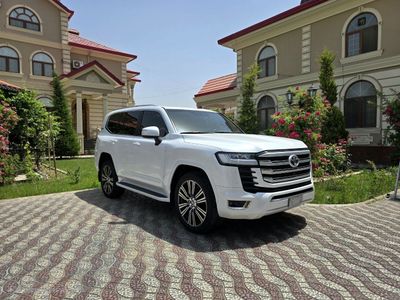 Toyota Land Cruiser 300