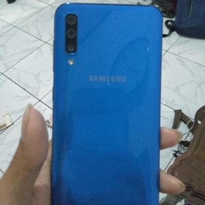 Samsung A50 64