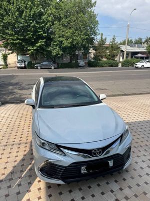 Toyota camry 2023