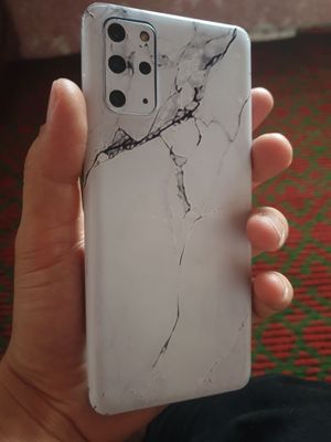 Samsung s20+ sotiladi