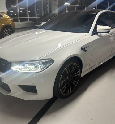 Bmw m5 sedan m5..