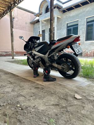 Diyorbek suzuki GSR