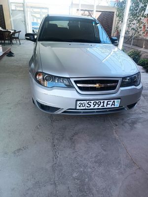 Некся 2 1,6 Зу'р Холата