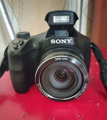 Sony cyber-shot DSC-H300