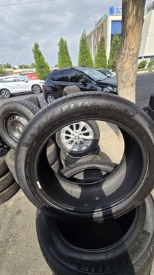 255/45/ R 20 Michelin